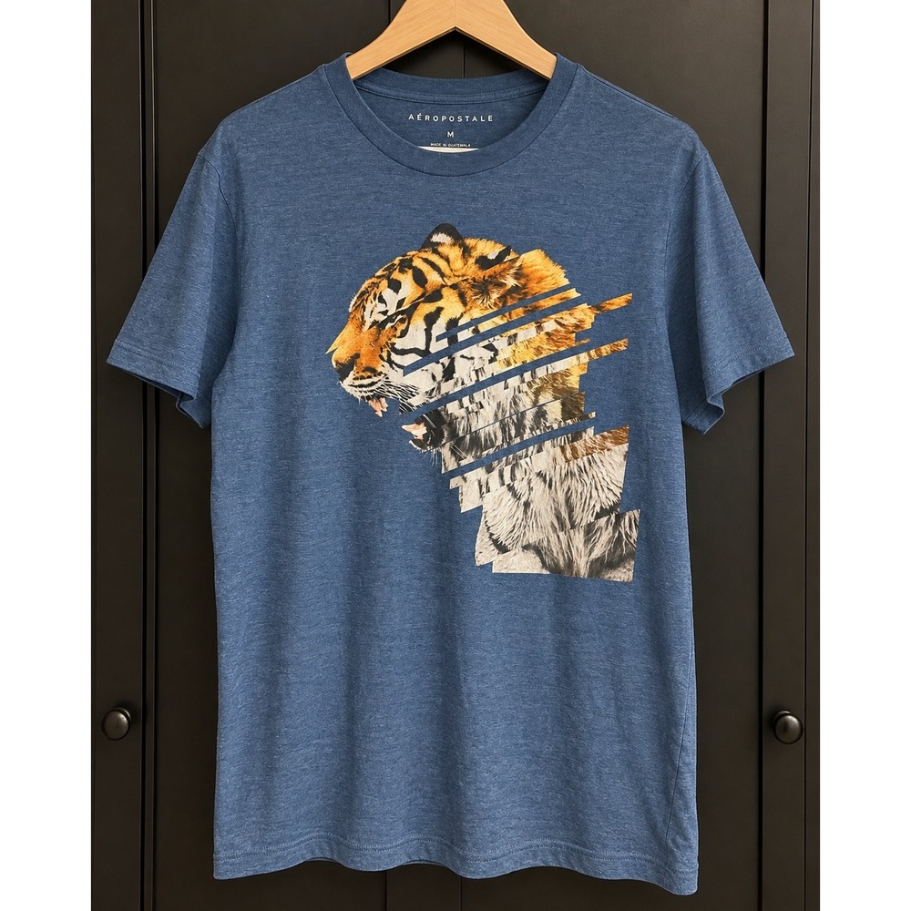 Aeropostale Womens Medium Blue Tiger Graphic Glitch Print Short Sleeve T-Shirt